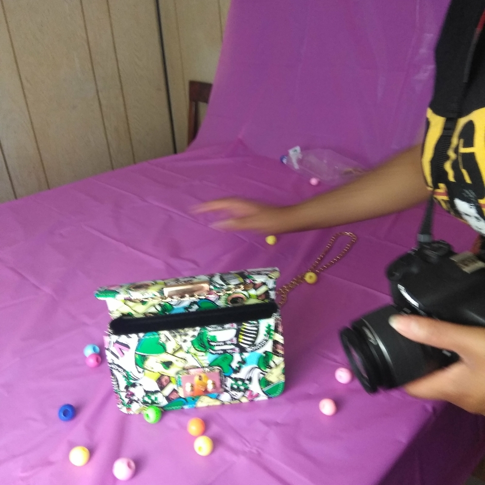 Brand new candy pop shoulder crossbody bag - Picture 3 of 3